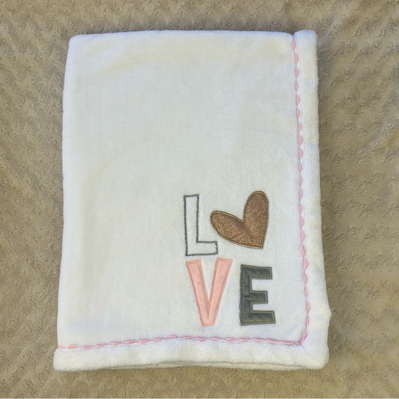 Lambs & Ivy Signature LOVE Heart Baby Blanket Pink White Gray Plush Soft 2021